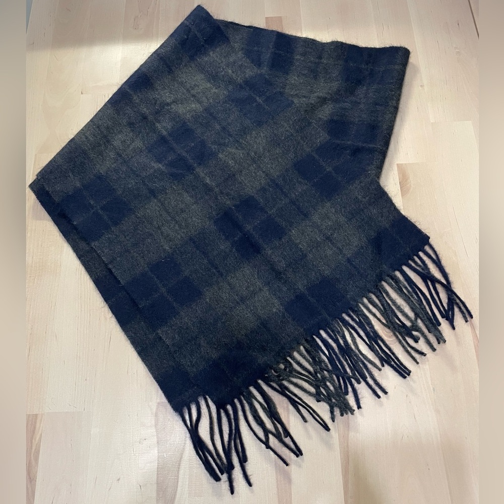 Club Room By Charter Club Navy Plaid Cashmere Scarf